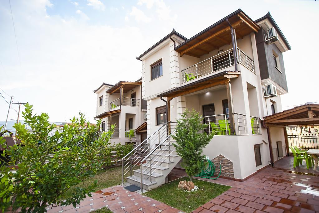 Αmalia Lux Villas Vrasná Zewnętrze zdjęcie
